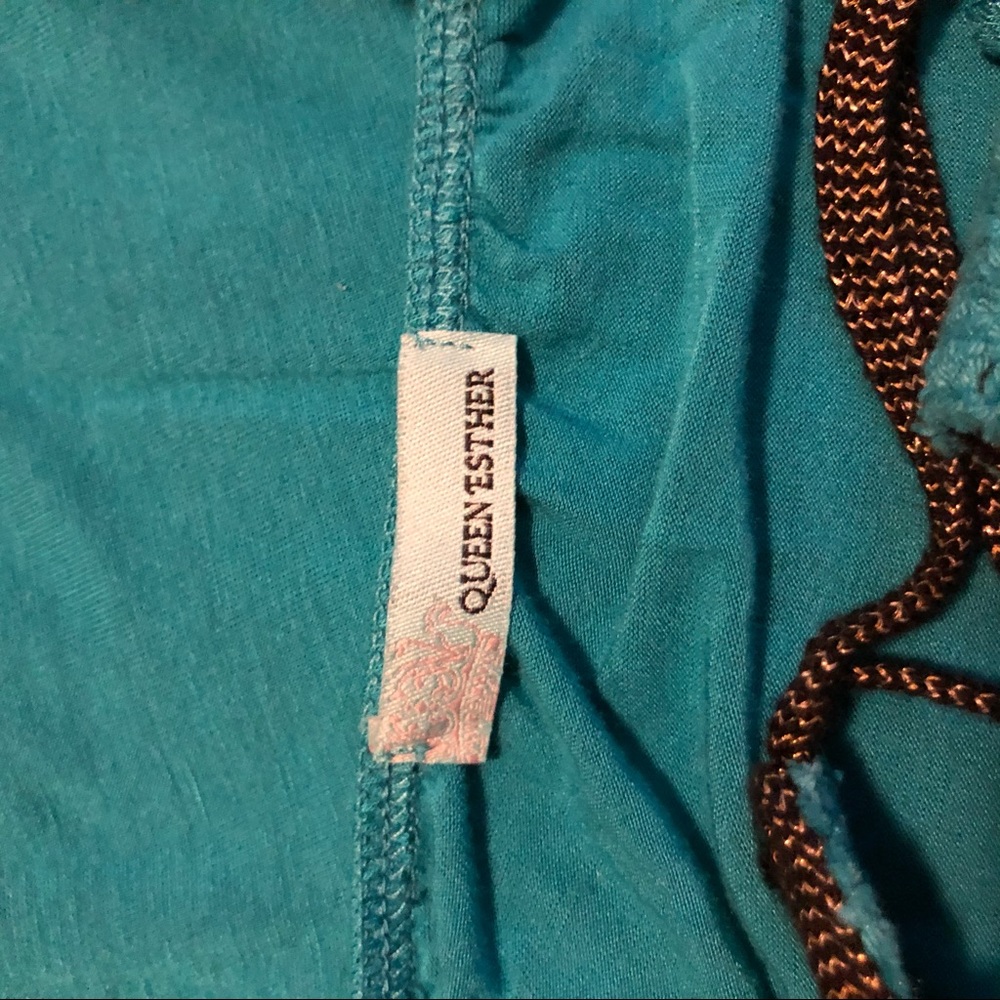 Embroidered top - Picture 4 of 5